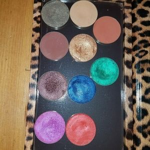 MAKEUP FOREVER ARTIST SHADOWS